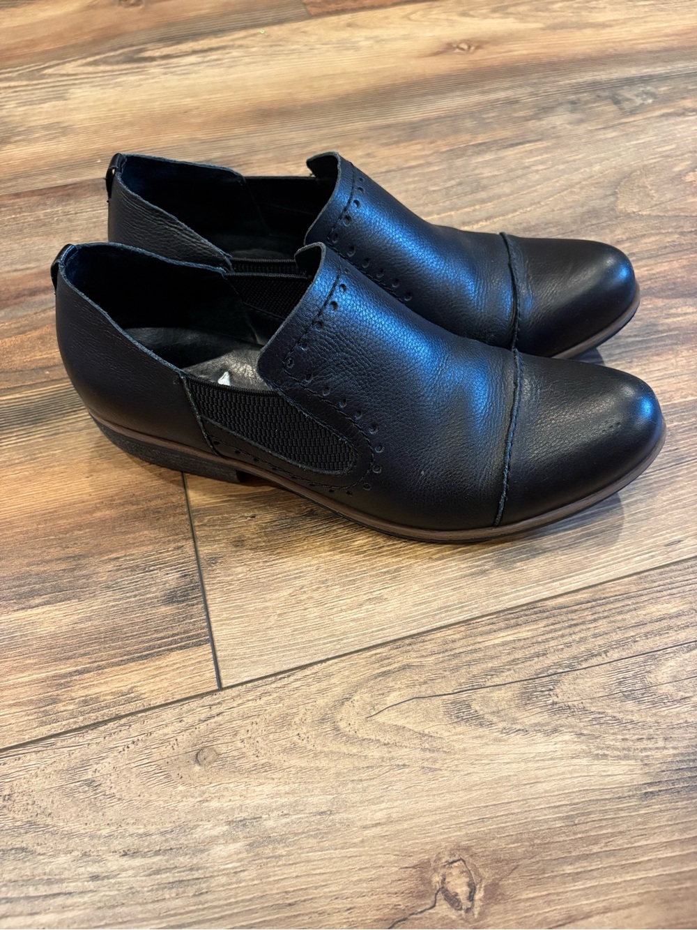 Korks Kork Ease Gertrude Slip On Loafers women’s size 8.5 black leather